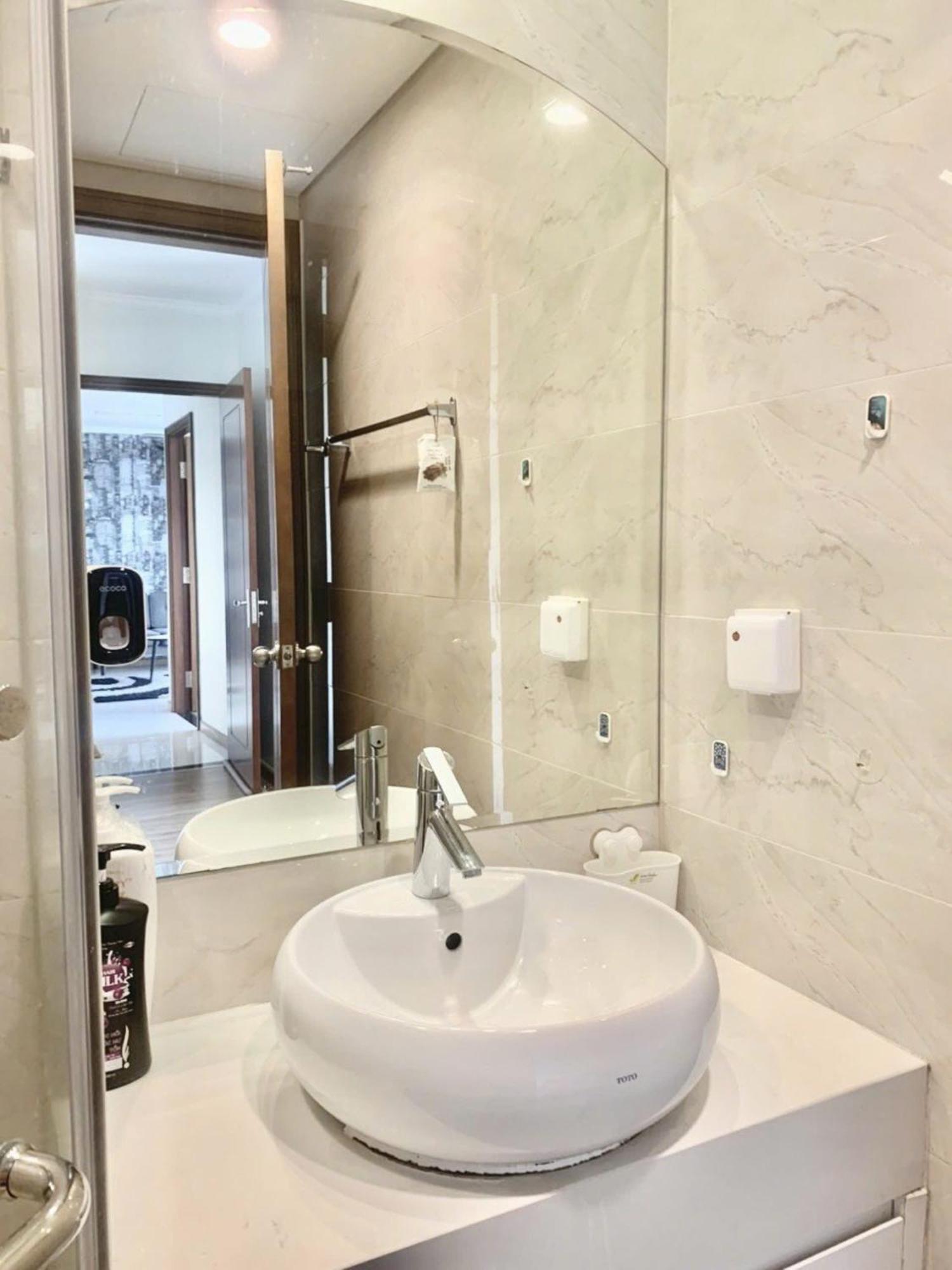 Mott Haven Apart - Vinhomes Central Park, Landmark 81 Area & Ice Rink Ho Chi Minh-byen Eksteriør bilde